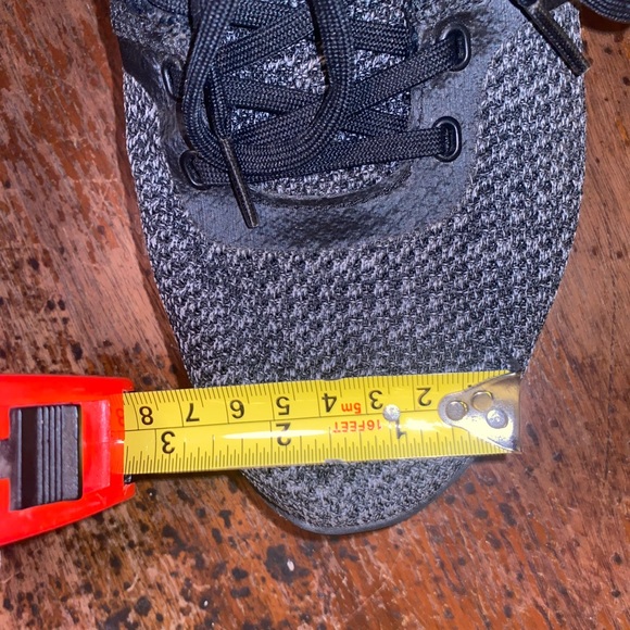 Reebok - Picture 7 of 8